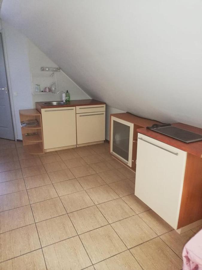 Kullerkupu Hostel Курессааре Экстерьер фото